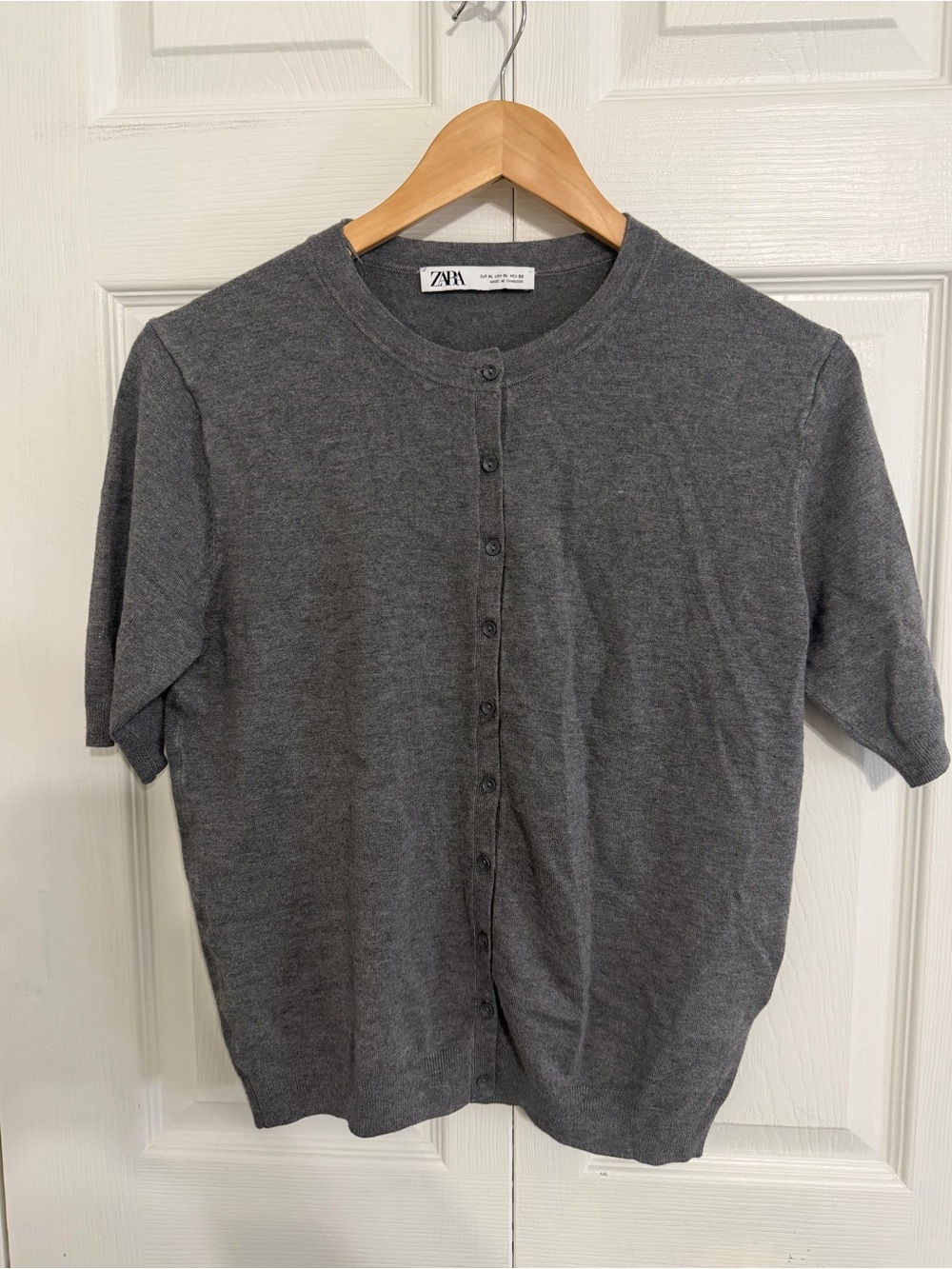 Zara Gray Short-Sleeve Button Cardigan Women’s Size XL